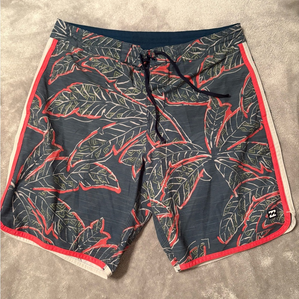 Men's Billabong board shorts